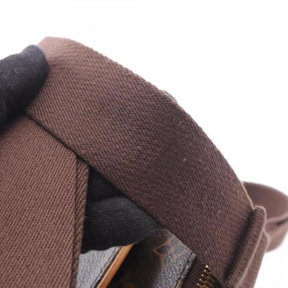 LOUIS VUITTON Brown Monogram Leather Shoulder Bag - Picture 6 of 9